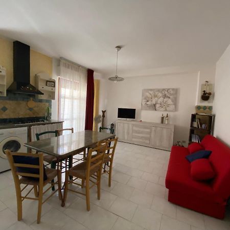 ポルト・トッレスA Casa Di Glo'アパートメント エクステリア 写真